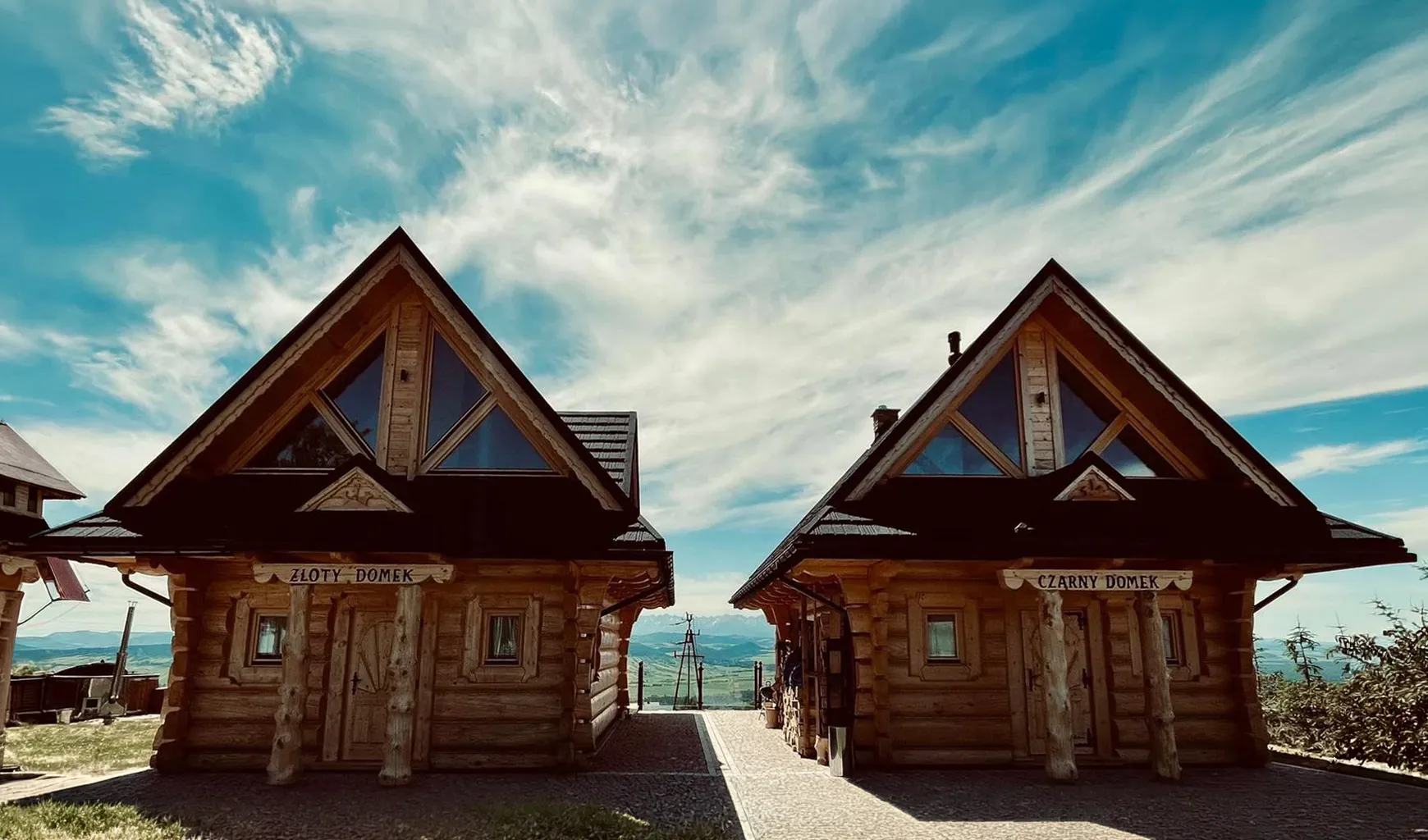Huba Home – Domek Złoty i Czarny z widokiem na Tatry